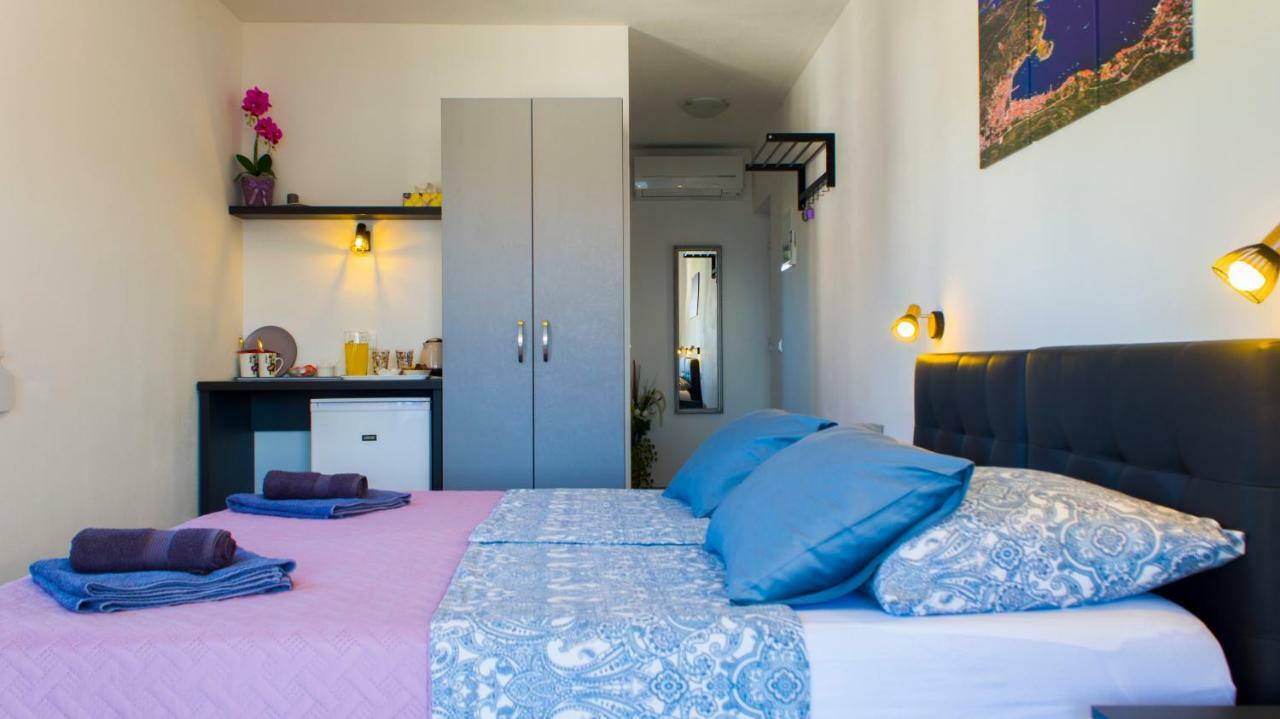 A Lovely And Cozy Room With A Breathtaking View Vis Luaran gambar