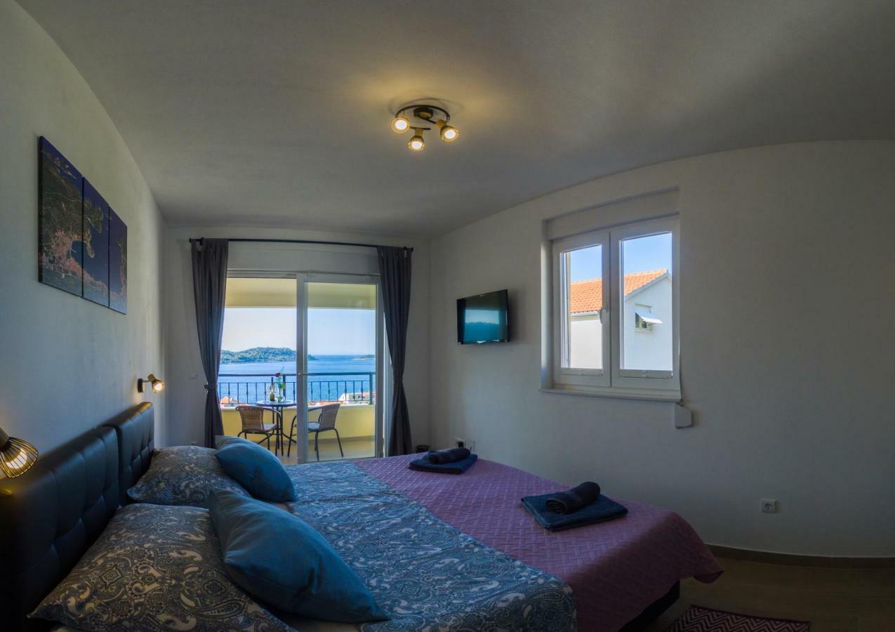 A Lovely And Cozy Room With A Breathtaking View Vis Luaran gambar
